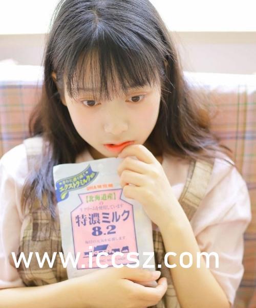 色依依成人综合视频,揭秘成人娱乐产业新趋势